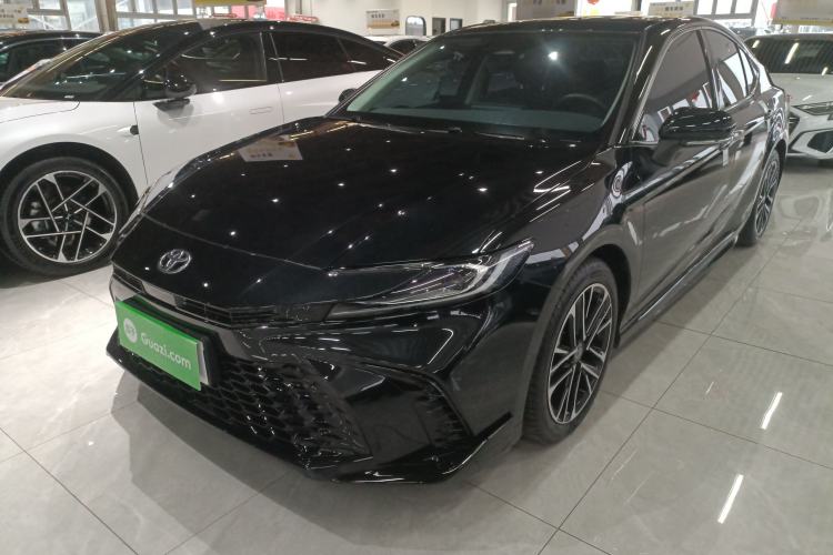 Used Toyota Camry 2026 Model Dual-Engine 2.0HSE Sport Lite Edition