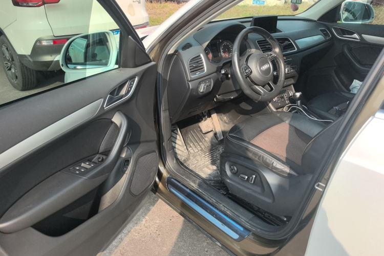 Used Audi Q3 2018 30th Anniversary Edition 30 TFSI Fashion Model
