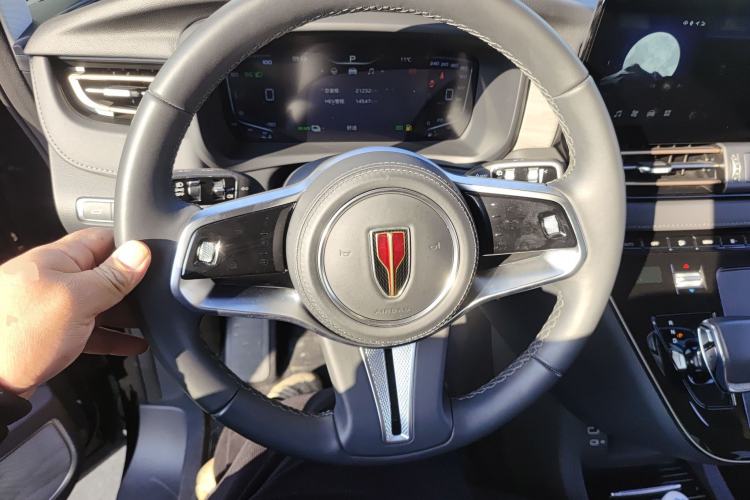 Used Hongqi HQ9 PHEV 2024 2.0T Four-Wheel Drive Business Edition