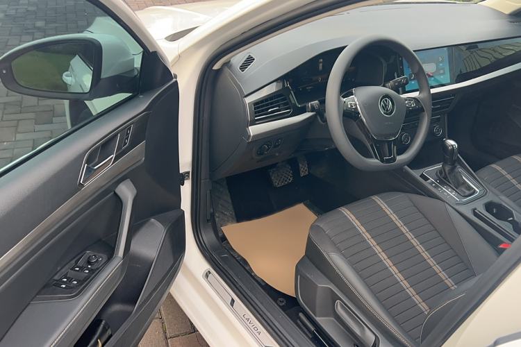 Used Volkswagen Lavida 2022 1.5L Automatic Vision Edition