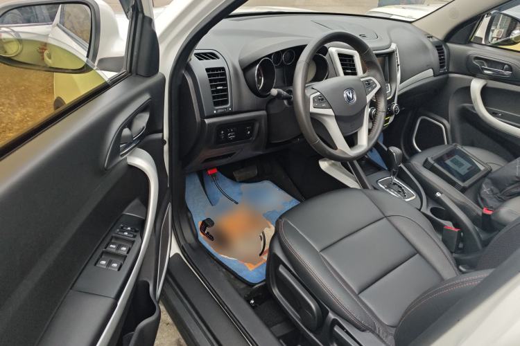 Used Changan CS35 2016 1.6L Automatic Luxury Model China V Standard
