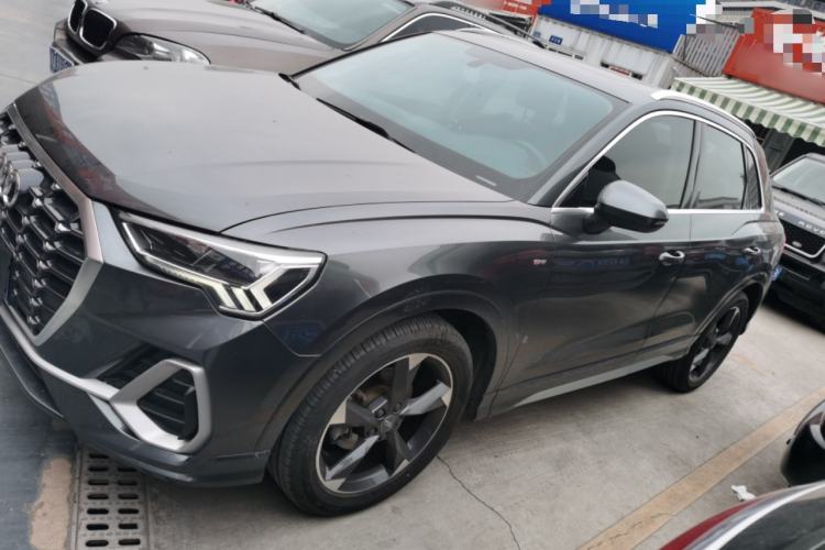 Used Audi Q3 2019 35 TFSI Fashion Dynamic Model