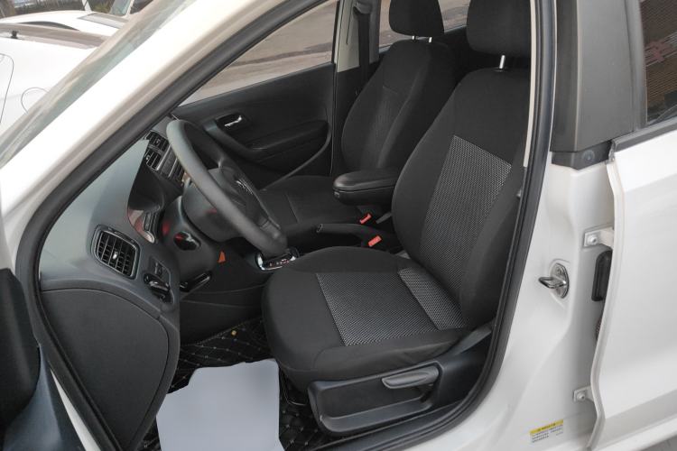 Used Volkswagen Polo 2013 1.4L Automatic Comfort Edition