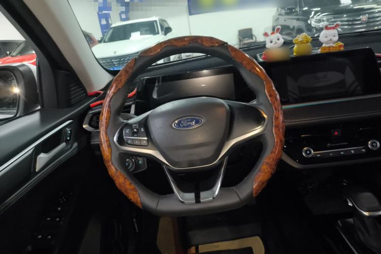 Used Ford Escort 2021 1.5L Automatic Diamond Edition
