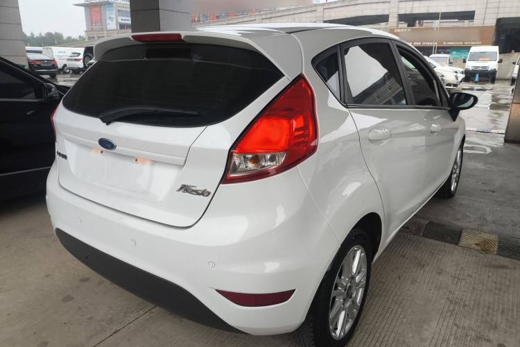 Used Ford Fiesta 2013 Hatchback 1.5L Automatic Fashion Edition