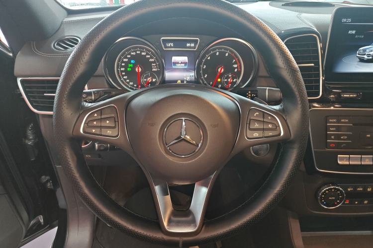 Used Mercedes-Benz GLE 2018 GLE 400 4MATIC Exclusive Edition