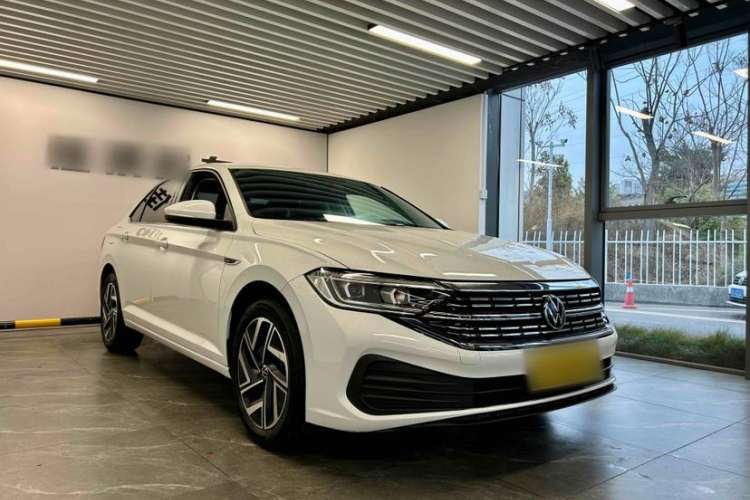 Used Volkswagen Sagitar 2023 300TSI DSG Flyover Edition

