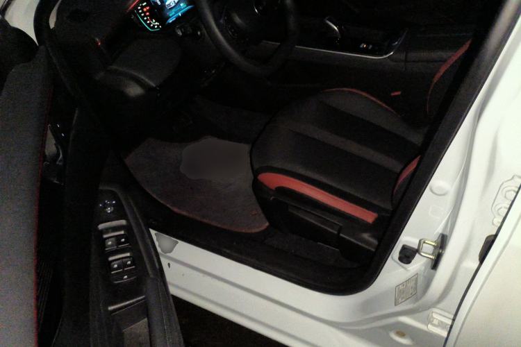 Used Dongfeng Aeolus Yixuan MAX 2023 1.5T Super-Powered Dad Edition
