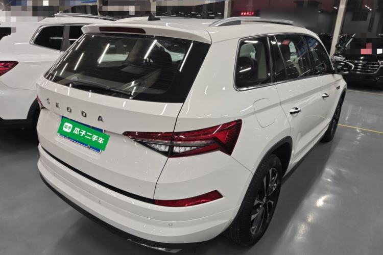 Used Skoda Kodiaq 2022 TSI330 5-Seater Two-Wheel-Drive Luxury Edition
