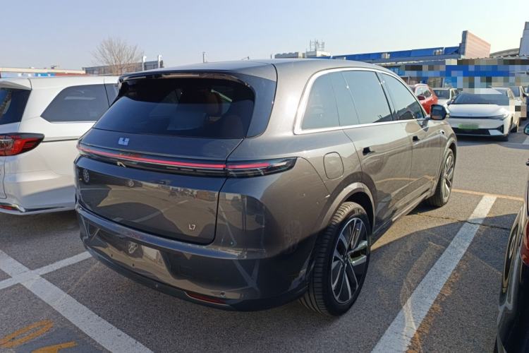 Used Li Auto L7 2023 Pro Model
