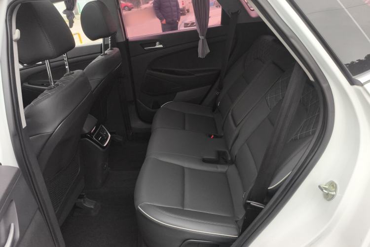 Used Hyundai Tucson 2020 280TGDi Two-Wheel-Drive GLS Fashion Edition China VI Standard
