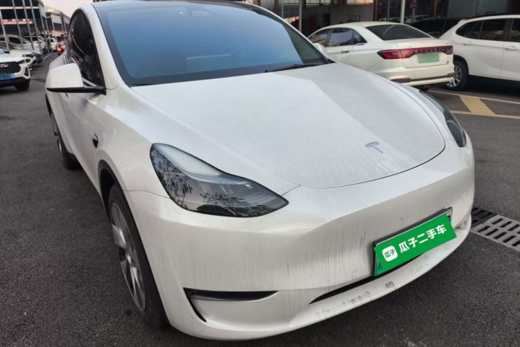 Used Tesla Model Y 2022 Long-Range All-Wheel-Drive Version