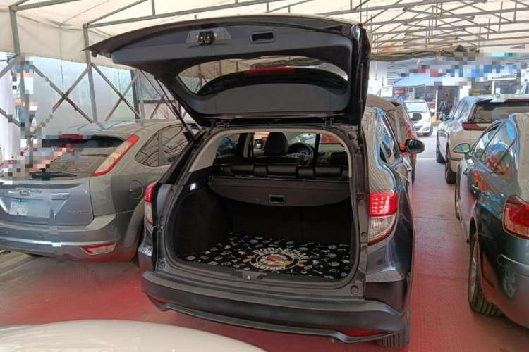 Used Honda Vezel 2019 1.5L CVT Pioneer Edition China VI
