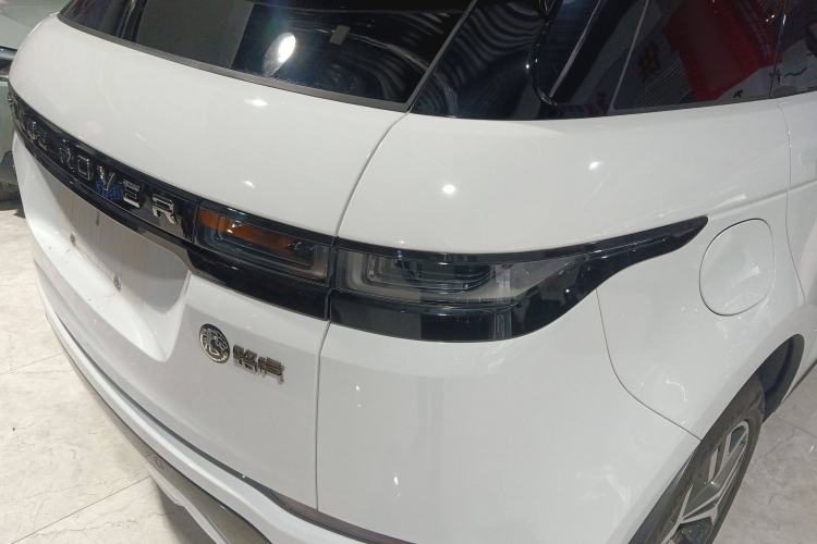 Used Land Rover Range Rover Evoque 2021 Range Rover Velar 249 PS R-Dynamic S Performance Edition
