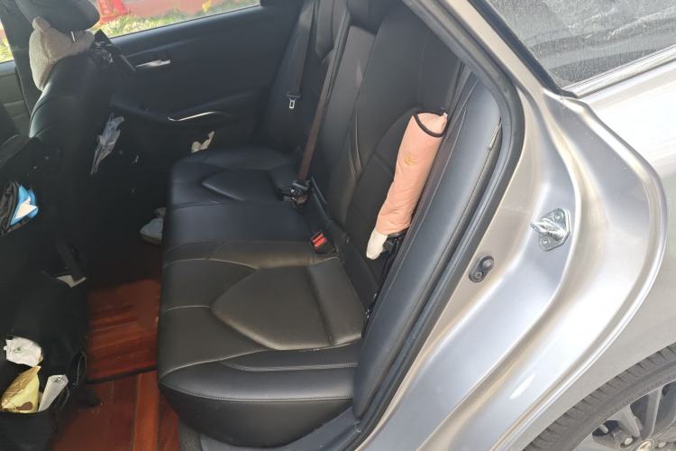 Used Toyota Avalon 2019 2.0L XLE Premium Edition China VI