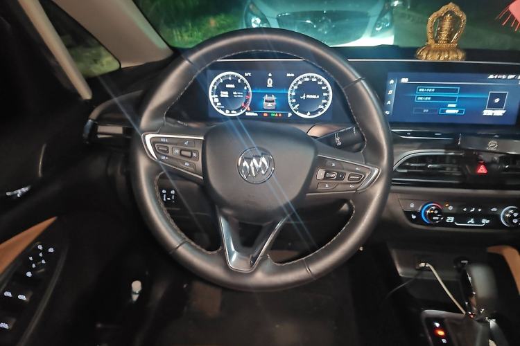 Used Buick GL6 2021 323T Mild Hybrid Connect Luxury Model
