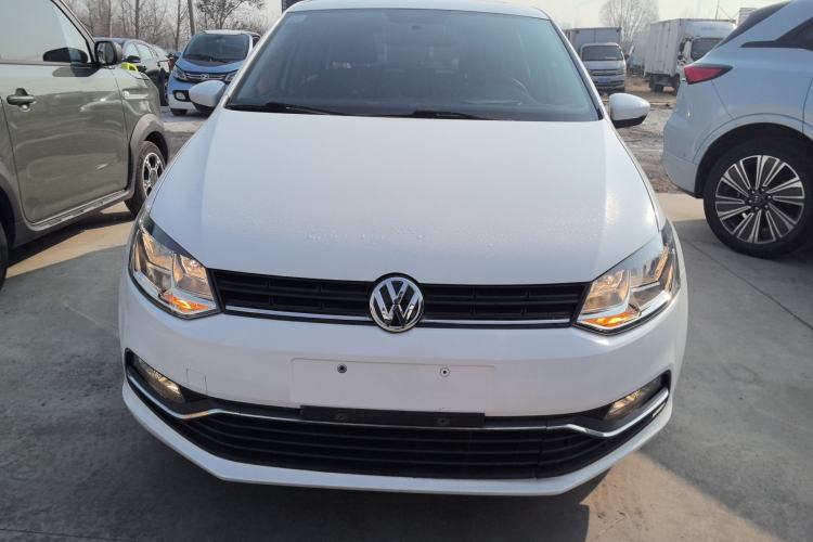 Used Volkswagen Polo 2016 1.6L Automatic Comfort Model

