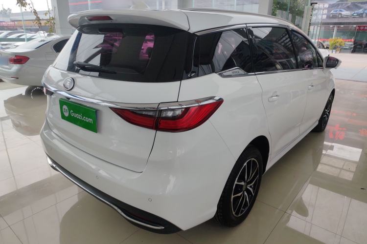 Used BYD Song MAX 2017 1.5T Automatic Smart Connect Elite 7-Seater