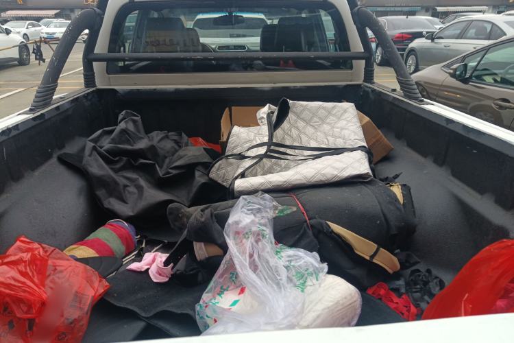 Used Great Wall Wingle 5 2017 2.4L European Version Gasoline Two-Wheel Drive Entry-Level Big Double Cab 4G69S4N