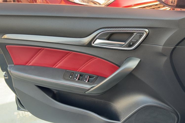 Used MG 6 2017 20T Automatic Trophy Prestige Internet Edition China V Standard
