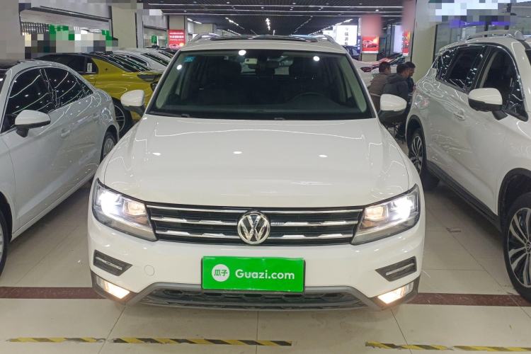 Used Volkswagen Tiguan L 2017 330TSI Automatic Two-Wheel Drive Luxury Edition