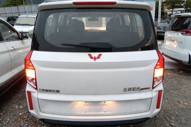 Used Wuling Hongguang PLUS 2019 1.5T Manual Luxury 7-Seater