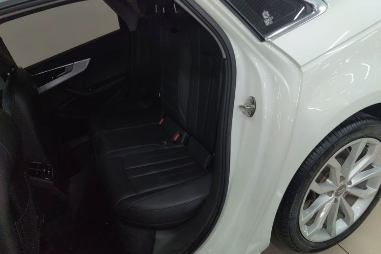 Used Audi A4L 2018 30th Anniversary Edition 40 TFSI Fashion Model