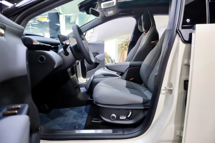 Used Zeekr X 2025 Four-Seater Rear-Drive Cube Version
