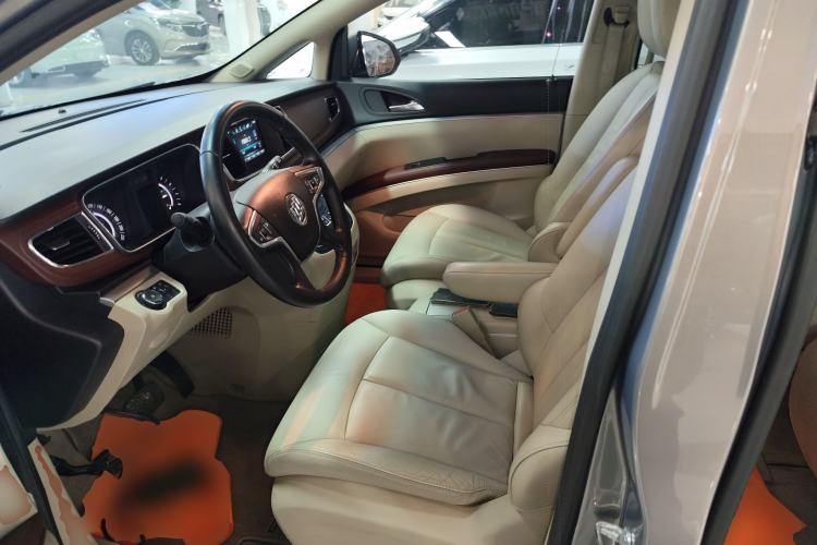 Used Buick GL8 2018 28T Luxury Model China VI Standard