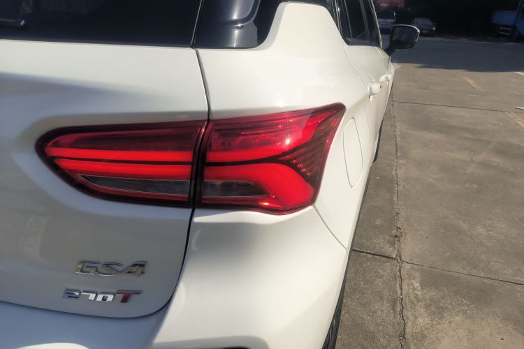 Used GAC Trumpchi GS4 2019 270T Manual Two-Wheel-Drive Elite Edition
