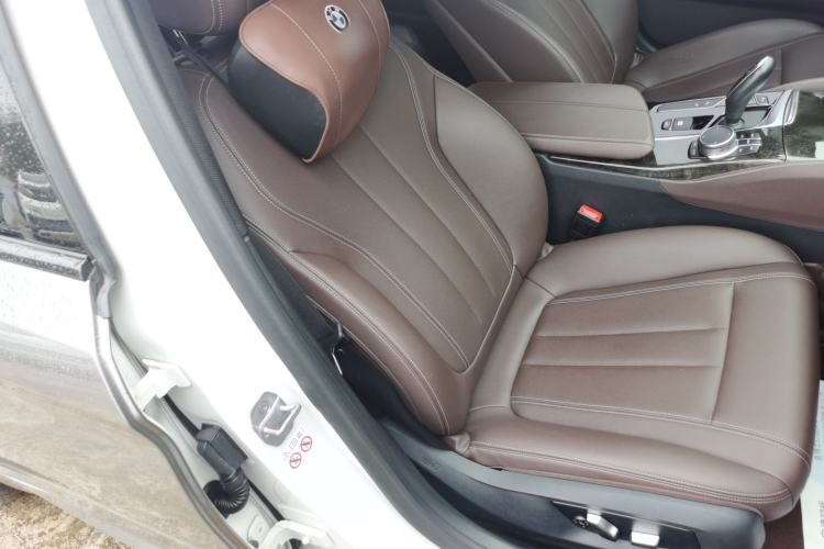 Used BMW 5 Series 2019 525Li M Sport Package