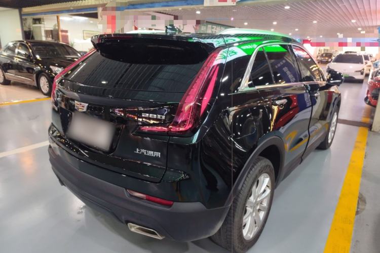 Used Cadillac XT4 2021 28T Two-Wheel Drive Tech Edition