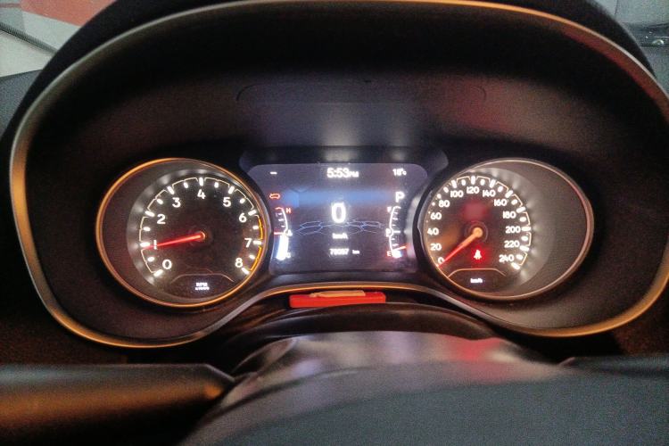 Used  Compass 2017 200T Automatic Family Edition
