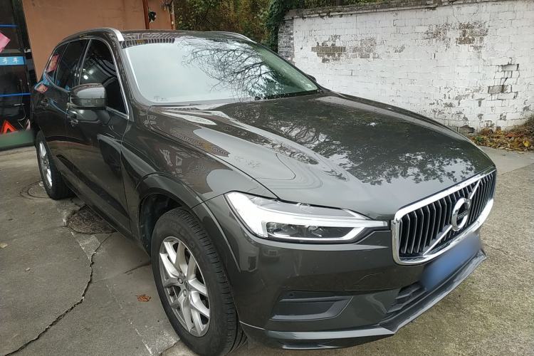 Used Volvo XC60 2019 T5 4x4 Smart Edition China VI Standard
