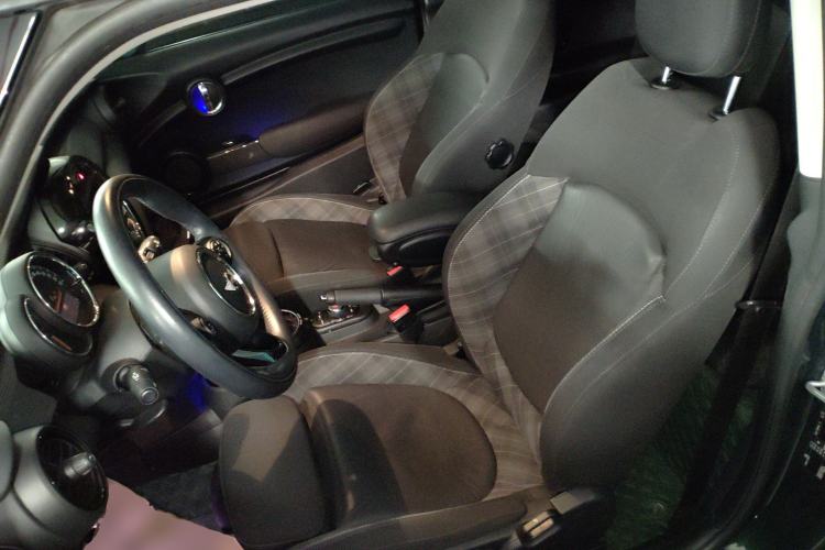 Used  MINI 2016 1.5T COOPER
