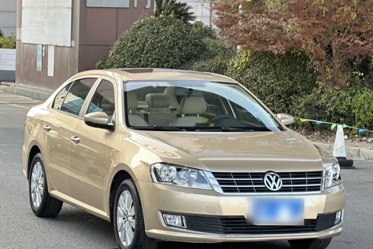 Used Volkswagen Lavida 2013 Restyled Classic 1.6L Automatic Comfort Edition
