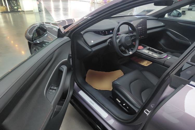 Used  SU7 2024 Rear-Drive Long-Range Intelligent Driving Version
