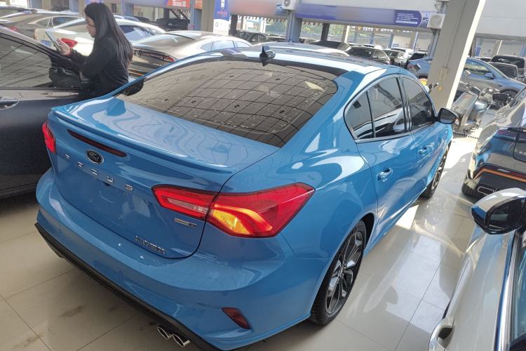 Used Ford Focus 2022 Sedan EcoBoost 180 Automatic ST Line
