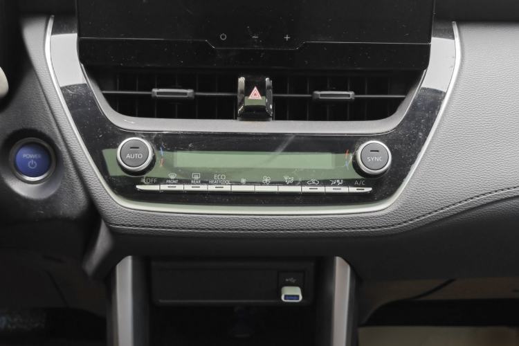 Used Toyota FRONTLANDER 2023 2.0L Smart Electric Hybrid Dual-Engine Leading Edition
