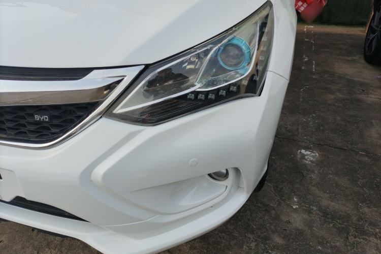 Used BYD Song 2017 Gaishe Upgrade Edition 1.5TID Automatic Elite Model
