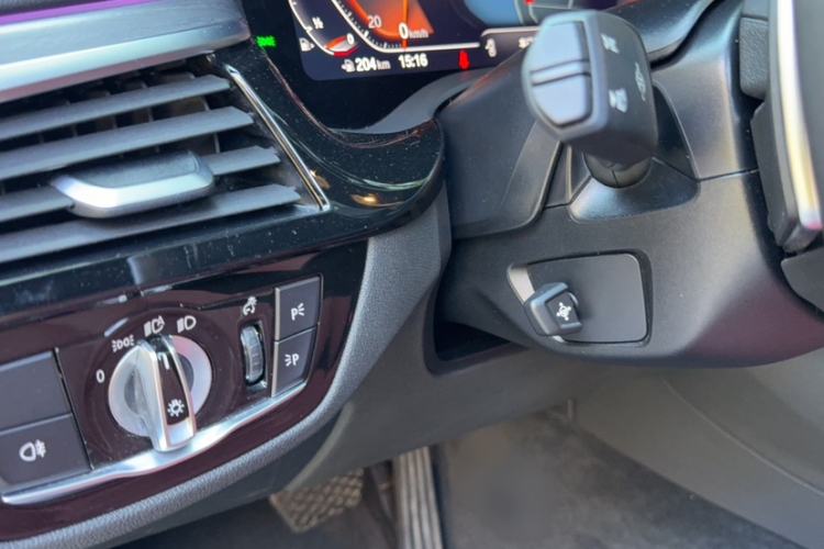 Used BMW 5 Series 2022 Second Facelift 530Li Leading Edition M Sport Package
