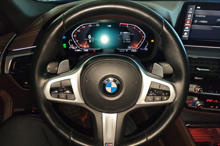 Used BMW 5 Series 2022 530Li Leading Model M Sport Package
