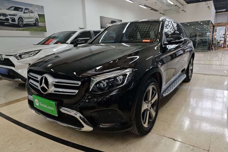 Used Mercedes-Benz GLC 2016 GLC 300 4MATIC Dynamic Model
