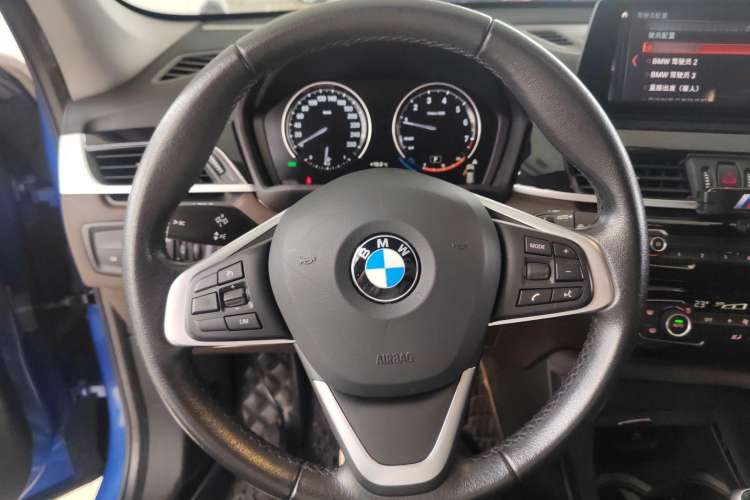 Used BMW X1 2020 sDrive25Li Leading Model
