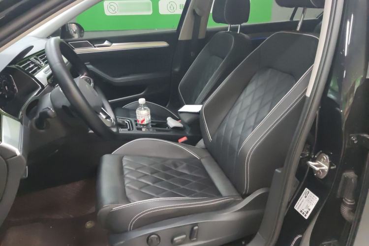 Used Volkswagen Magotan GTE Plug-in Hybrid 2022 GTE Luxury Model
