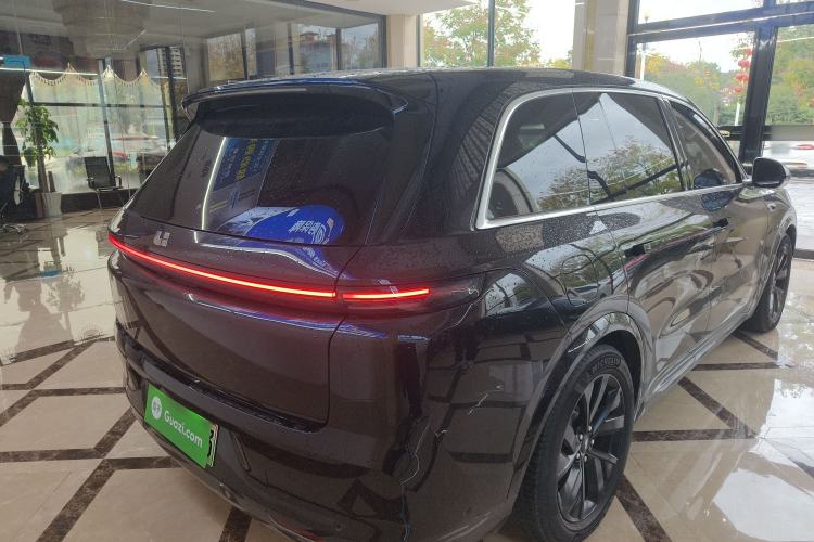 Used Li Auto L8 2023 Pro Model
