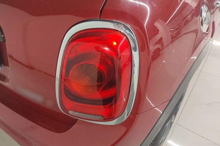 Used  MINI 2016 2.0T COOPER S Pioneer Edition Five-Door Model
