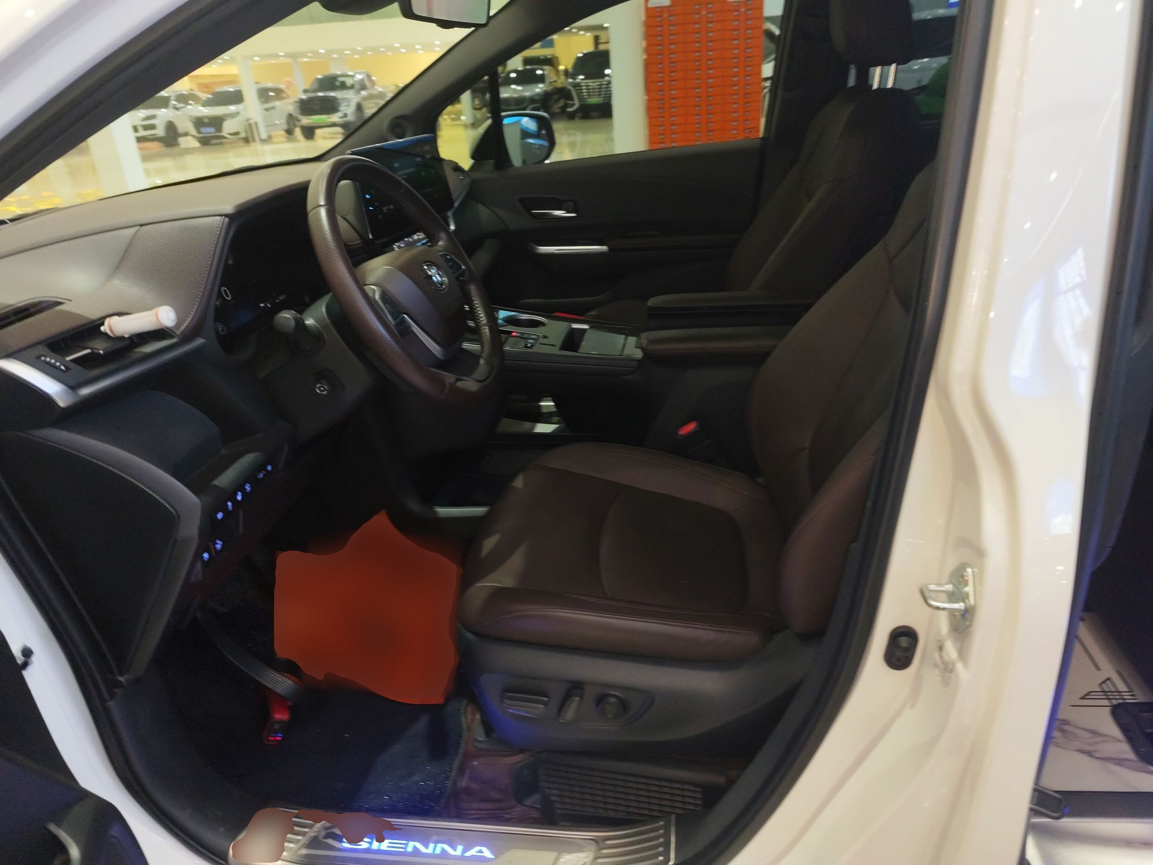 Переднее сиденье в автомобиле