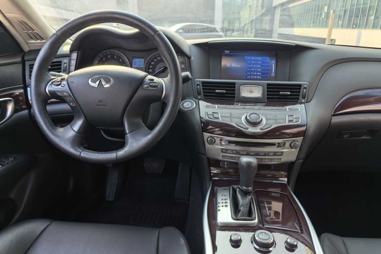 Used Infiniti Q70 2019 Q70L 2.0T Enjoyment Edition