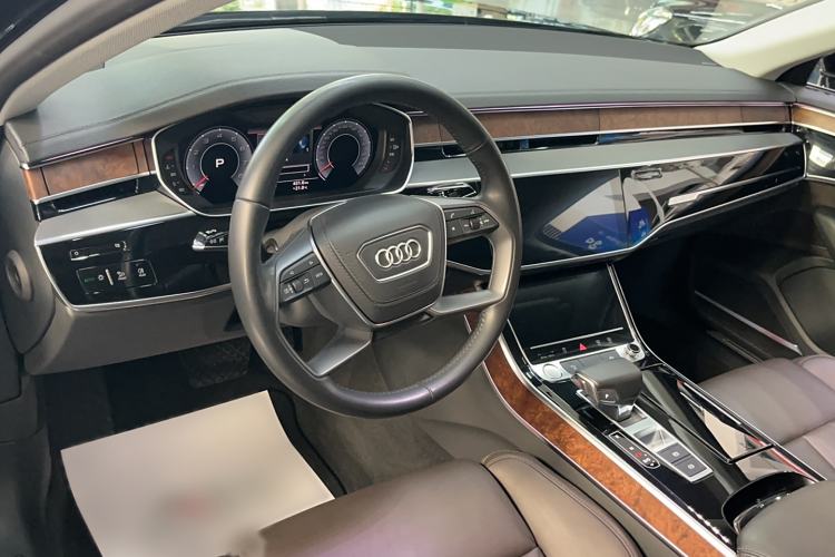 Used Audi A8 2018 A8L 55 TFSI quattro Launch Edition Prestige Model
